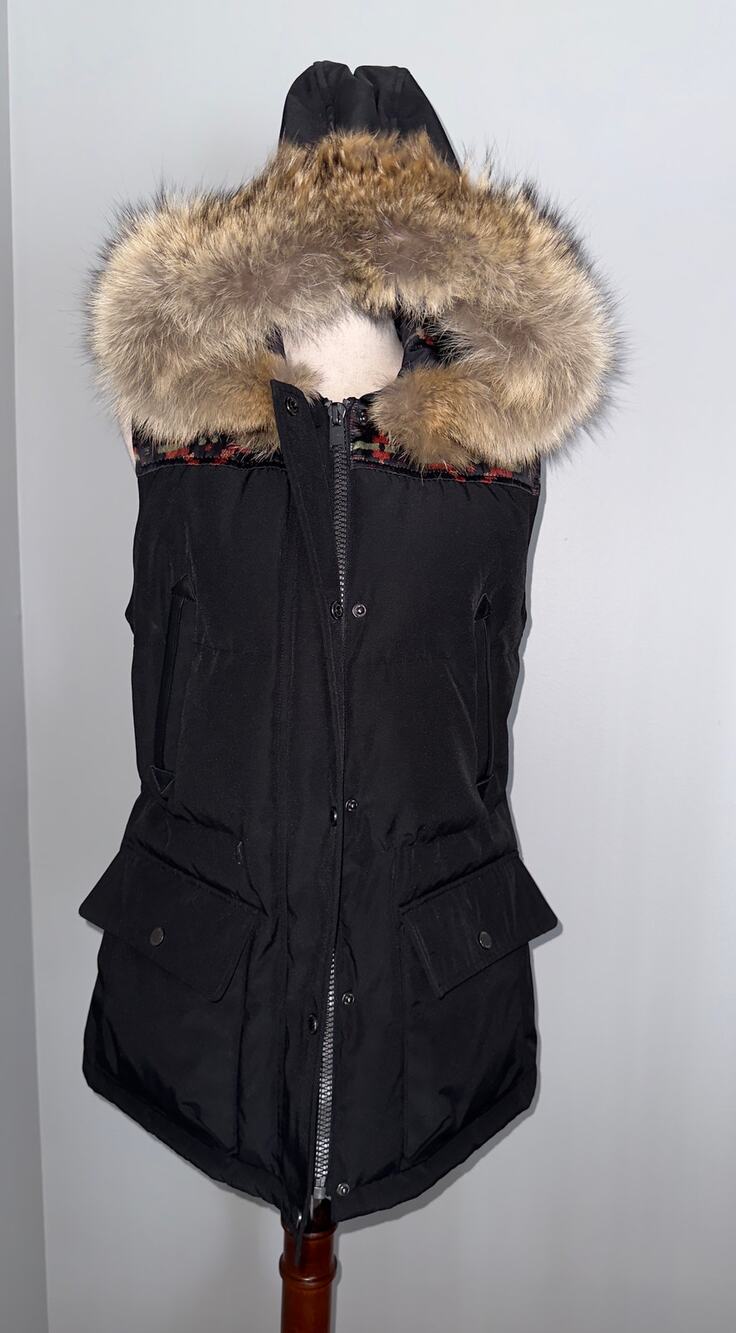 Pendleton Aztec Coyote Fur Lamb Leather Duck Down Puffer Vest - size MDUCK